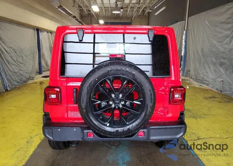 2025 Jeep Wrangler Sahara 4Xe z USA, uszkodzony, nr VIN 1C4RJXP6XSW599710